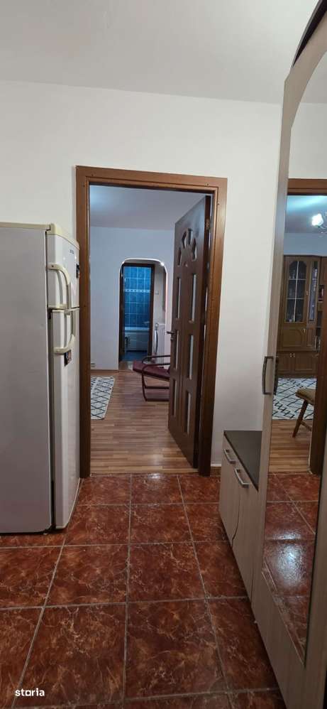 Piata Sud 3 camere Mobilat cu centrala - Imagine principală: 3/9