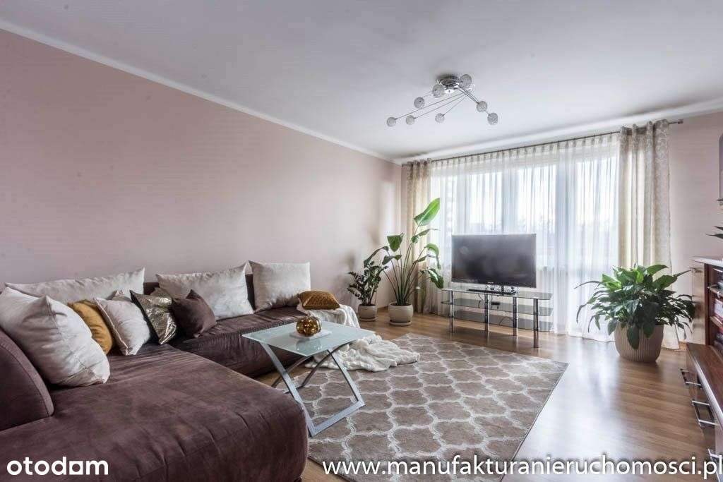 *3 Pokoje*Nowsza Cegła*Do Wejścia*Blisko Centrum*-0