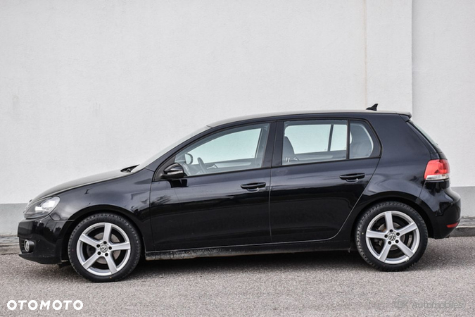 Volkswagen Golf 1.6 TDI DPF Comfortline - 17