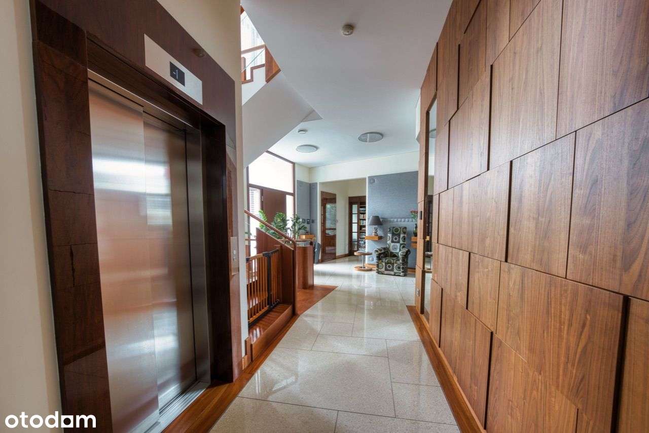 Ekskluzywna willa z basenem i windą w Centrum-9