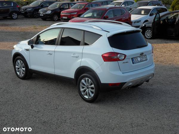 Ford Kuga 2.0 TDCi 2x4 Titanium - 3