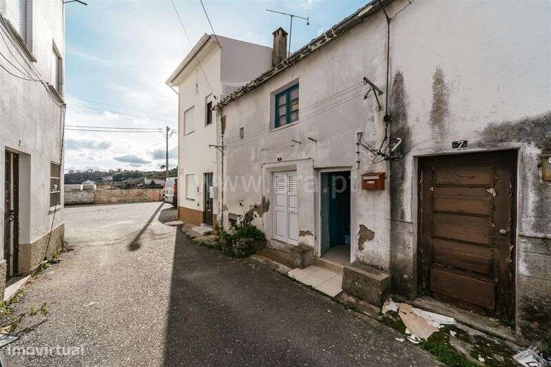 Moradia em Banda T1 / Covilhã, Teixoso - Grande imagem: 2/18