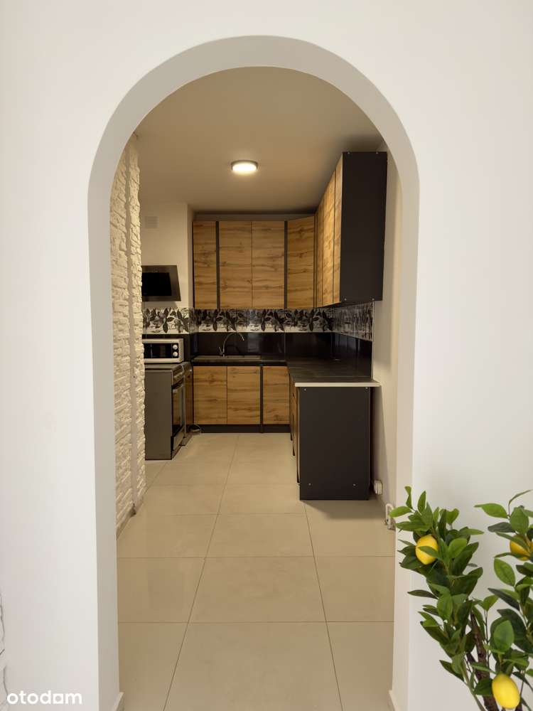 2_pokoje_z_osobną_kuchnią+balkon!Zielona_okolica_parking_pod_blokiem!-4