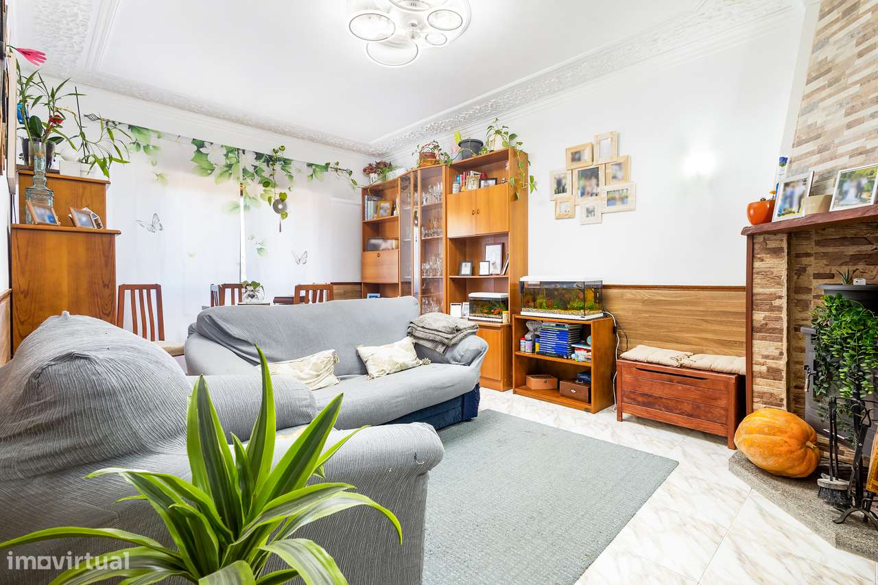 Apartamento T3, Queluz-1