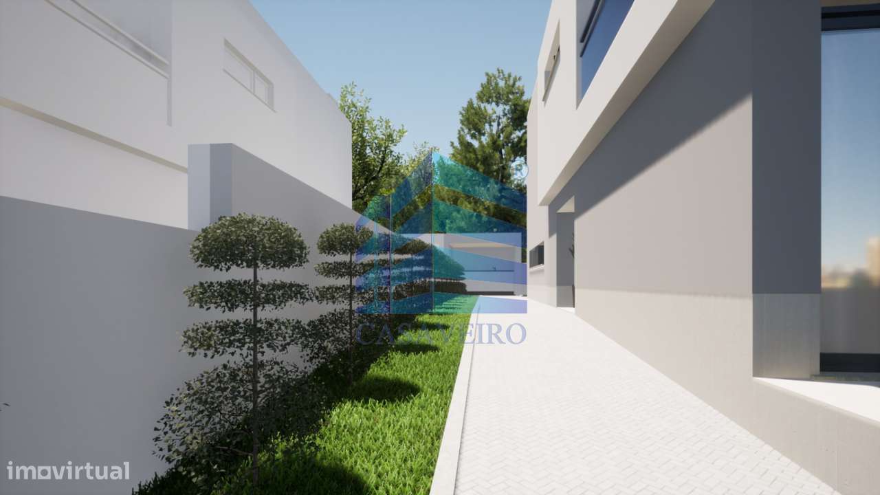 Moradia T4 Isolada em Esgueira-8