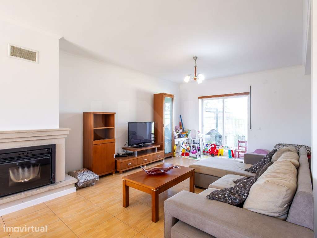 Moradia T3 com Jardim e Churrasqueira - Casal Pardo, Alfeizerão - Grande imagem: 4/51