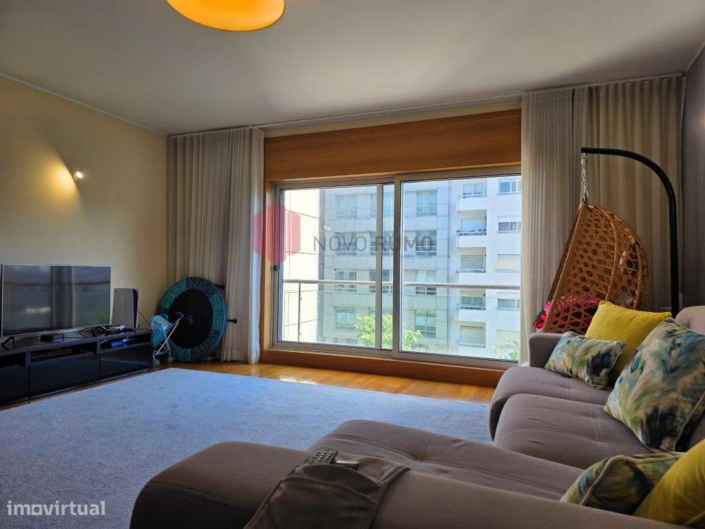 Apartamento T2+1 de Excelência no Centro da Maia | 161 m² | 2 Garag...-24
