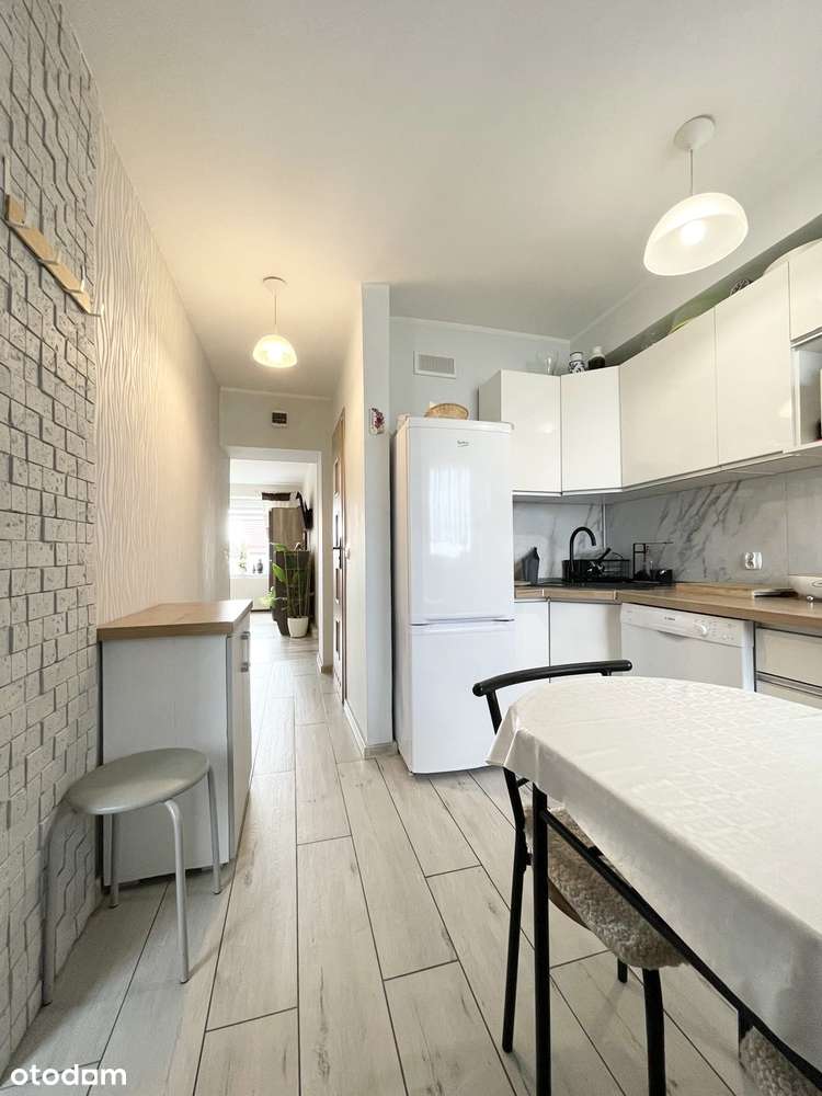 Oferuję 2 pokojowe mieszkanie położone w Lęborku-6