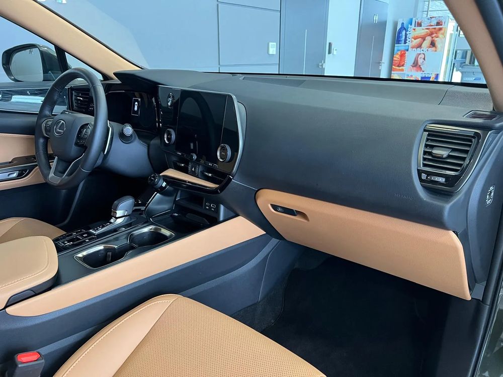 Lexus Nx Lexus NX350h 2,5 Hybrid 243 KM Prestige Salon Polska FV23%