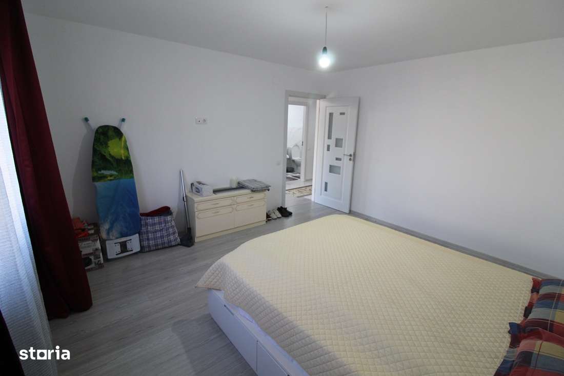 Vând casă parter în Teliucu Inferior, la 6km de Hunedoara, teren 555mp-14