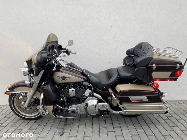 Harley-Davidson Touring Ultra Limited - 11