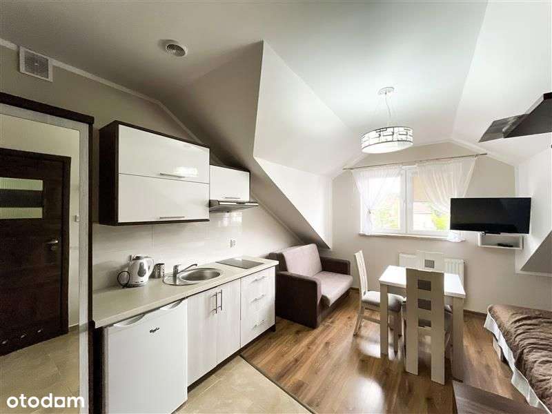 DE FACTO NIERUCHOMOŚCI - PENSJONAT W NADMORSKIEJ MIEJSCOWOŚCI ROWY-7