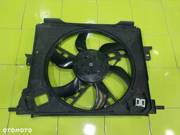 RENAULT TWINGO III 1.0 B 16r 5D wentylator chlodnicy 255507773R 93868365 - 2