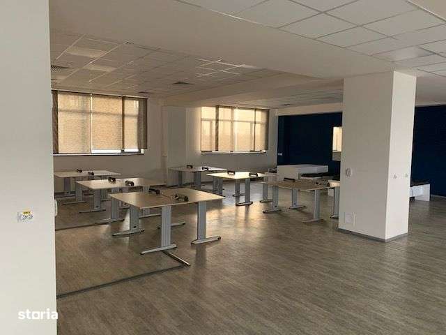 Spatiu de inchiriat 220 mp - Semicentral - Imagine principală: 4/5