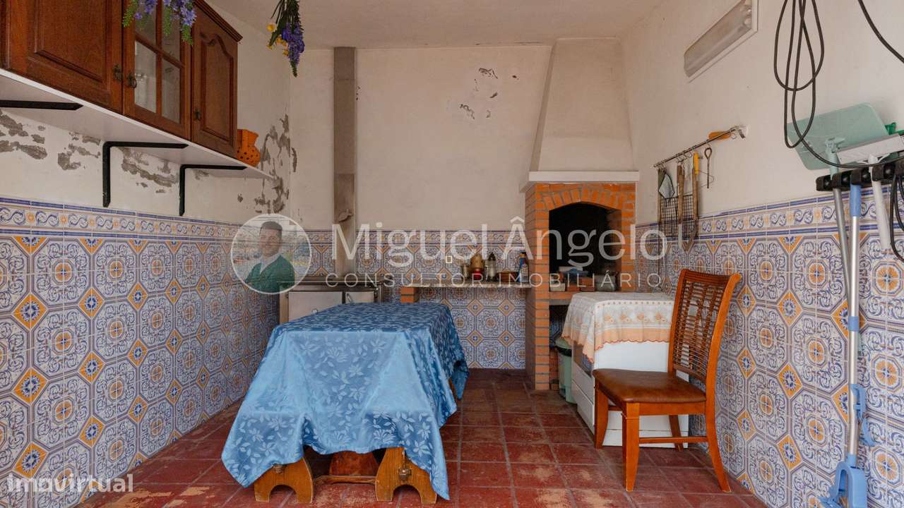 Moradia T3 com jardim, garagem e excelente espaço exterior na Torreira-31