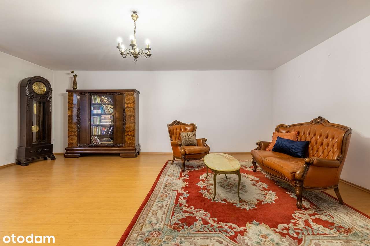 Przestronny dom 250 m² z potencjałem inwestycyjnym - REZERWACJA - Pełny obrazek: 3/14