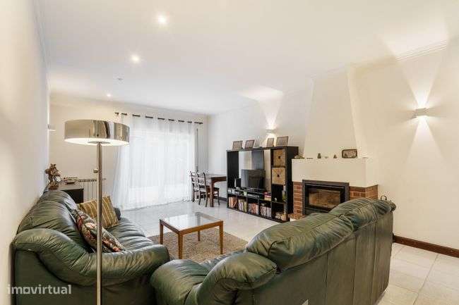 Moradia T3 de Gaveto, Marinhas – 2ª Linha de Mar-6