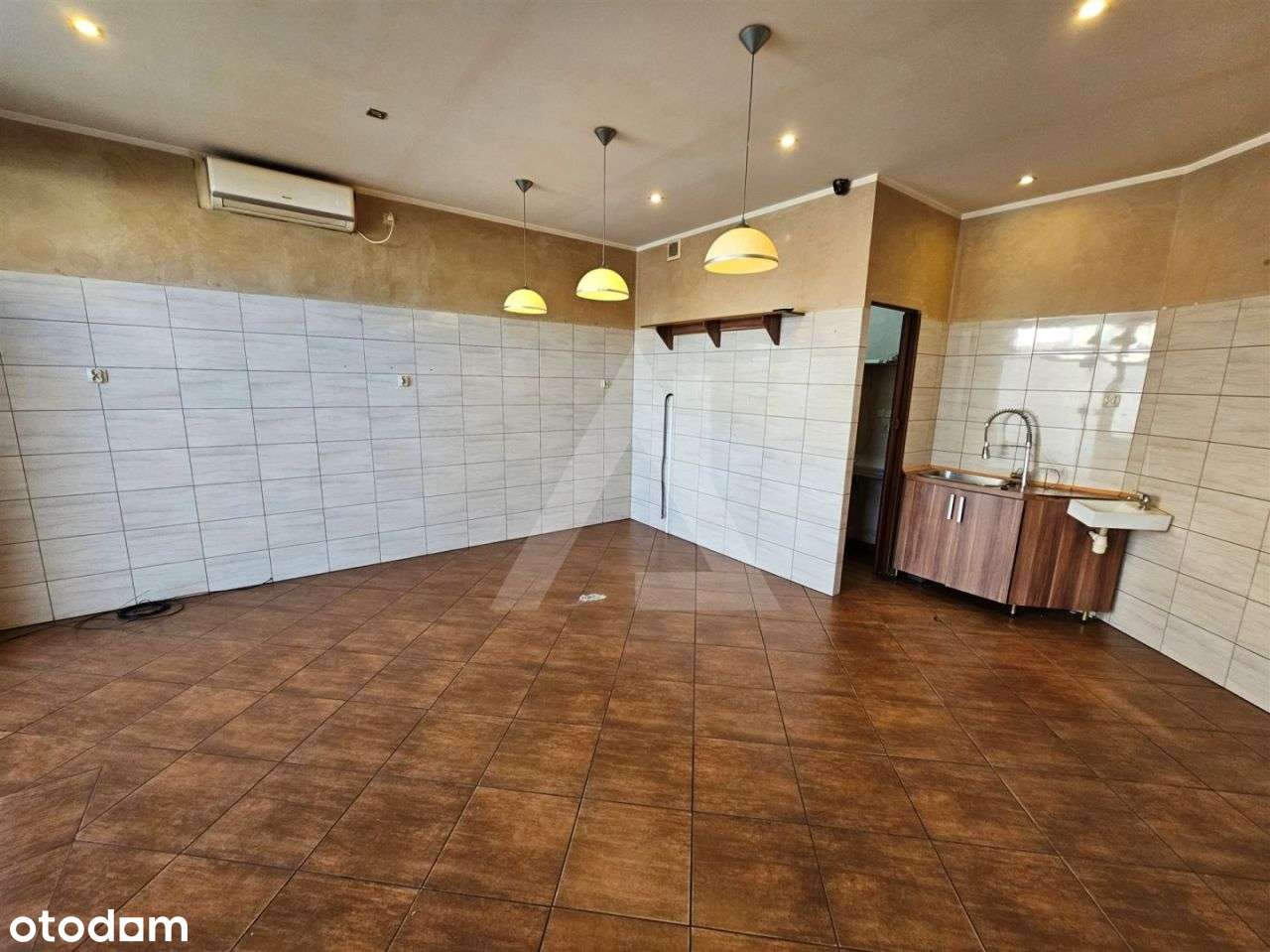 Tylko u nas lokal użytkowy w Janowcu Wlkp. - Pełny obrazek: 4/9