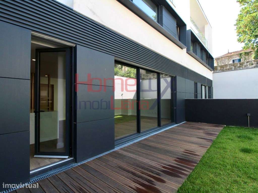 Moradia Exclusiva com Jardim na Boavista-41