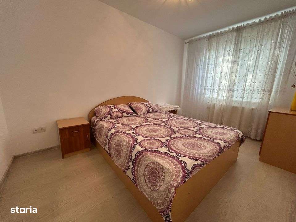 Apartament La Cheie, 3 camere Calea Galati, suprafata 65mp. - Imagine principală: 4/12