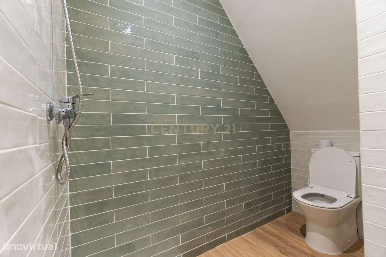 Prédio remodelado na Baixa de Setúbal – uma oportunidade única-29