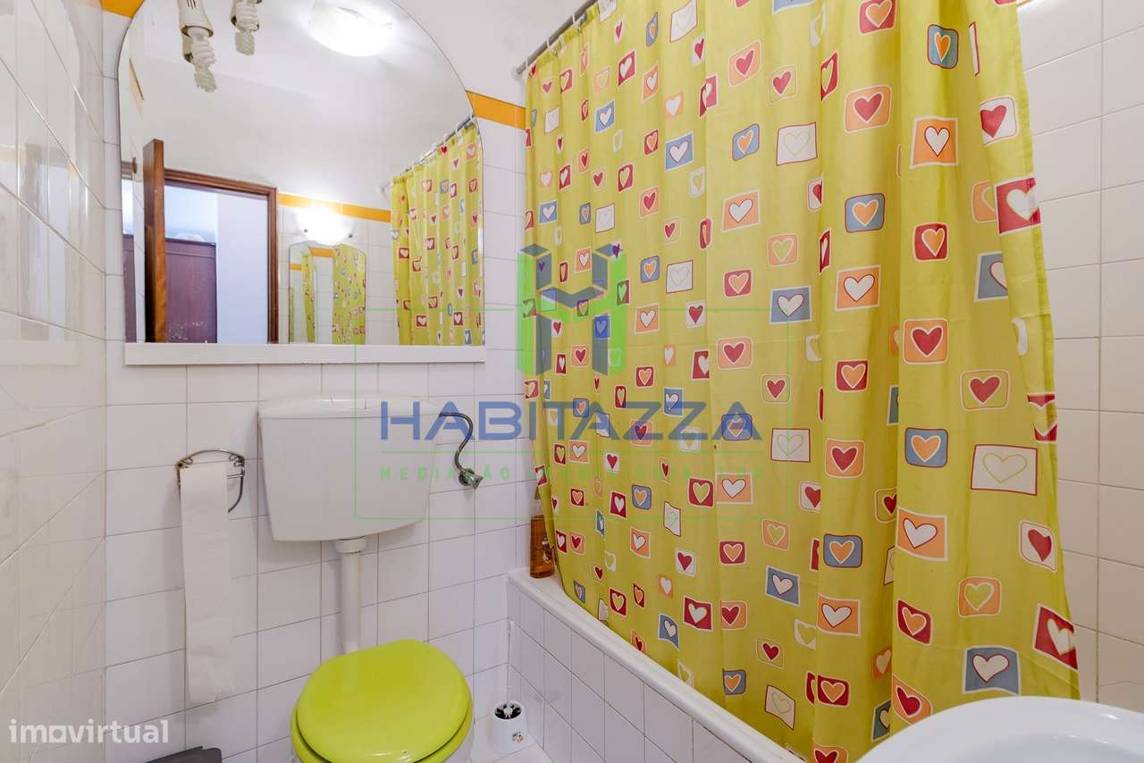 Apartamento T3 para venda, em zona central de Lagos-13