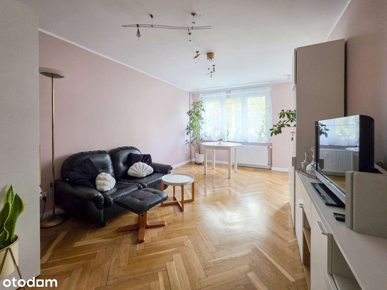 Komfortowe mieszkanie po remoncie z balkonem - Osiedle Piastowskie-4