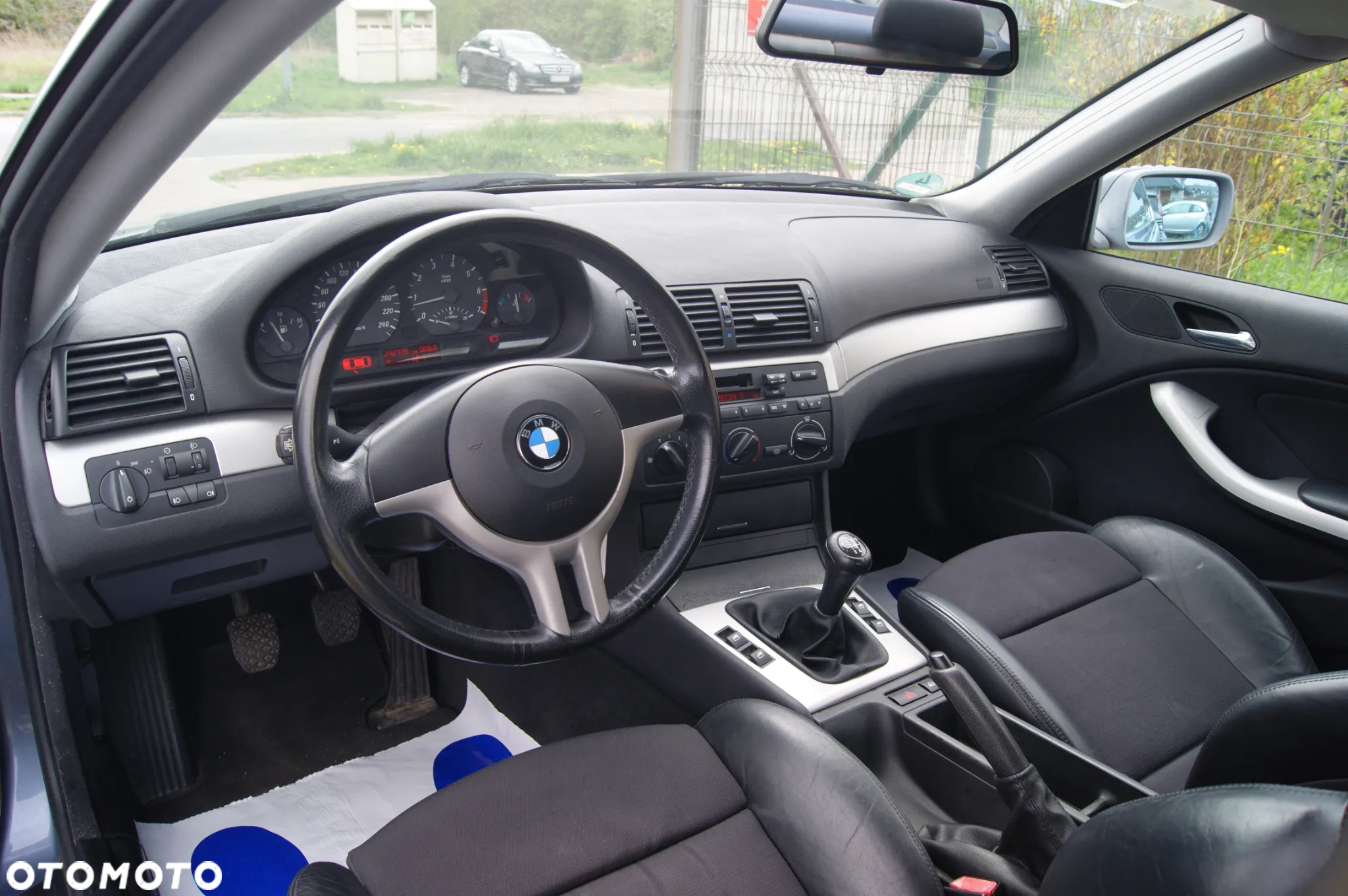 BMW Seria 3 320Ci - 13