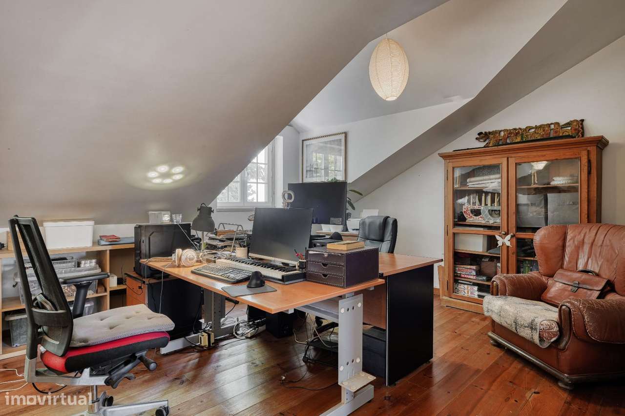 Casa com jardim no coração histórico de Sintra-31