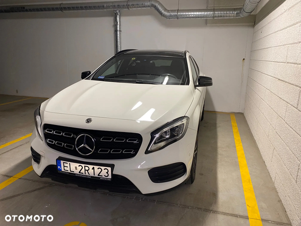 Mercedes-Benz GLA 220 4-Matic AMG Line - 1