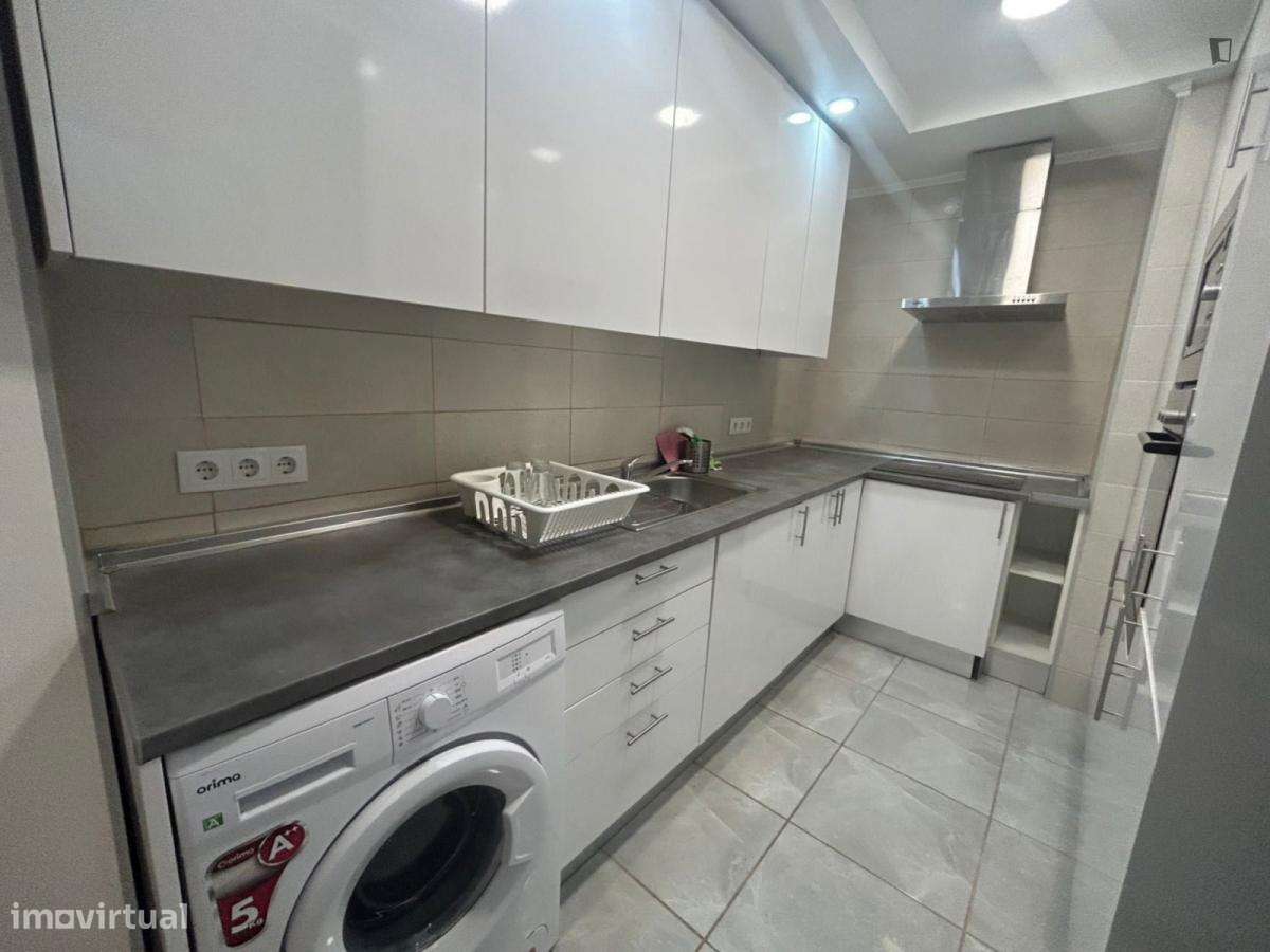 Apartamento com 1 quartos - localizado em Avenida da Liberdade Lisbon - Grande imagem: 3/6