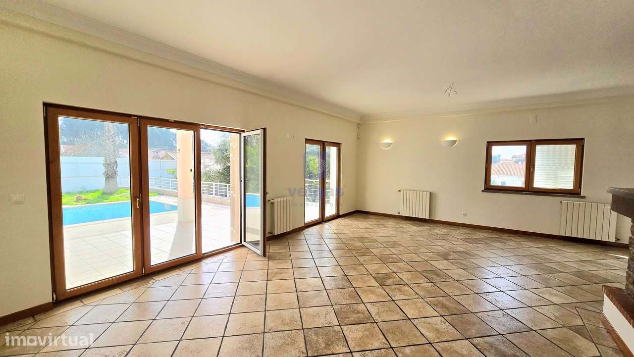 Moradia Isolada T3+2, com piscina, situada nas Caixas, Sesimbra - Grande imagem: 5/40