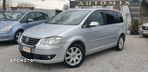 Volkswagen Touran - 9