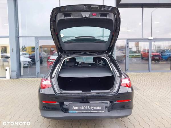 Mercedes-Benz CLA 180 d 8G-DCT - 10