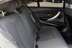 BMW Seria 3 320d DPF Edition Exclusive - 27