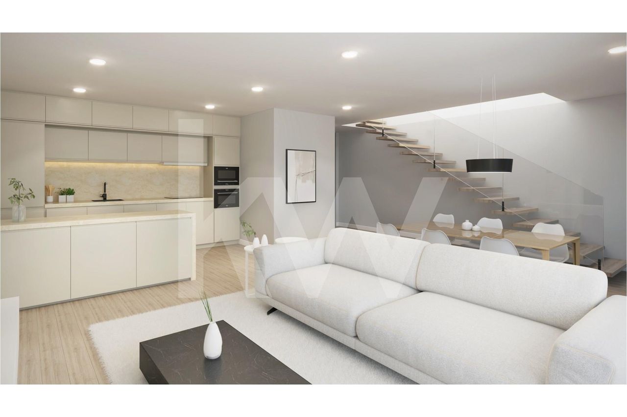 Apartamento T3 Duplex Novo com Elegância e Conforto em Aveiro, 2 lugar