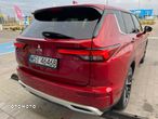 Mitsubishi Outlander - 10