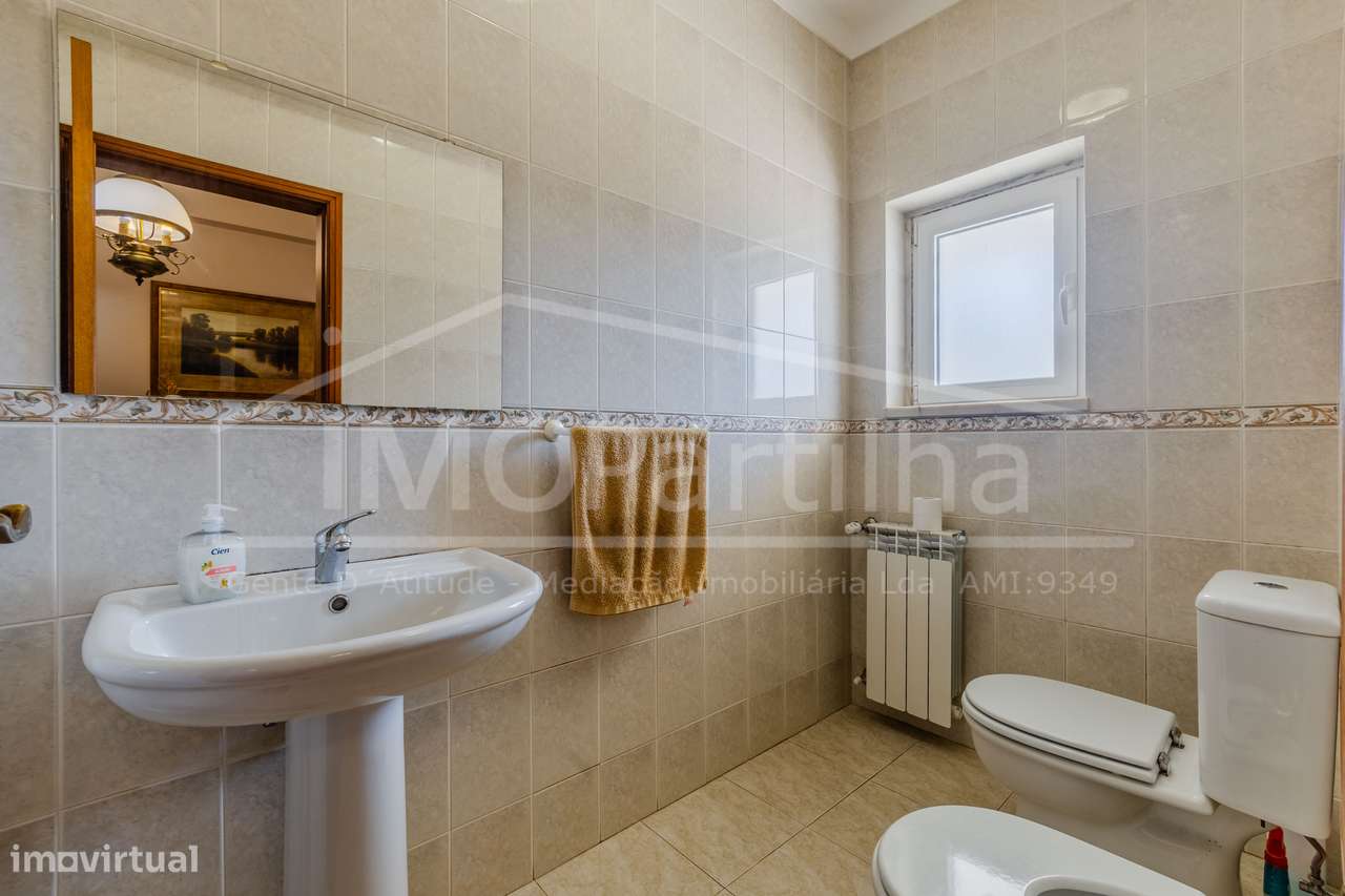 Moradia T5 em Montesouros - Mafra-22