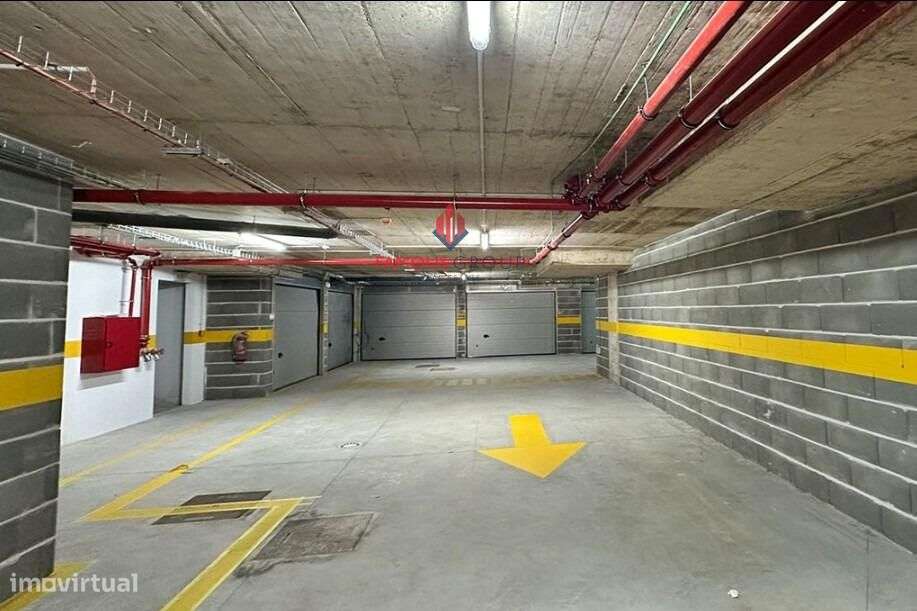 Garagem em Boxe - Portimão - Grande imagem: 5/7