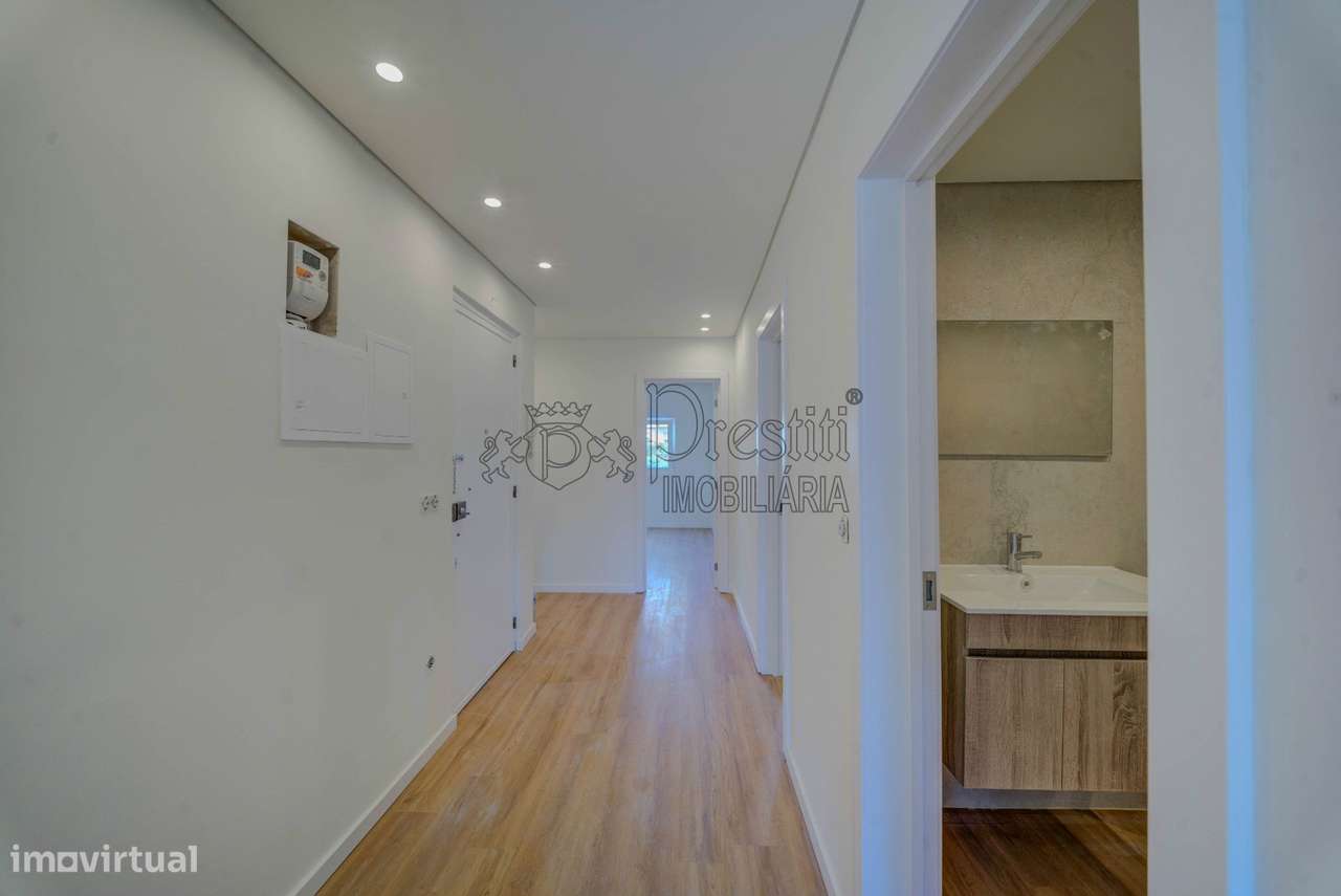 Apartamento T3 Remodelado na Cidade-6