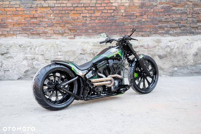 Harley-Davidson FXSB Breakout - 10