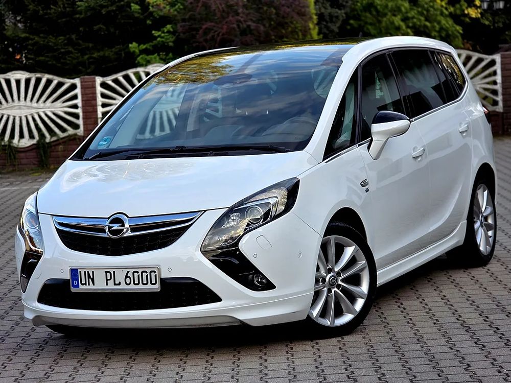 Opel Zafira C (2011-2019) Tourer 1.4 Turbo Sport 2015