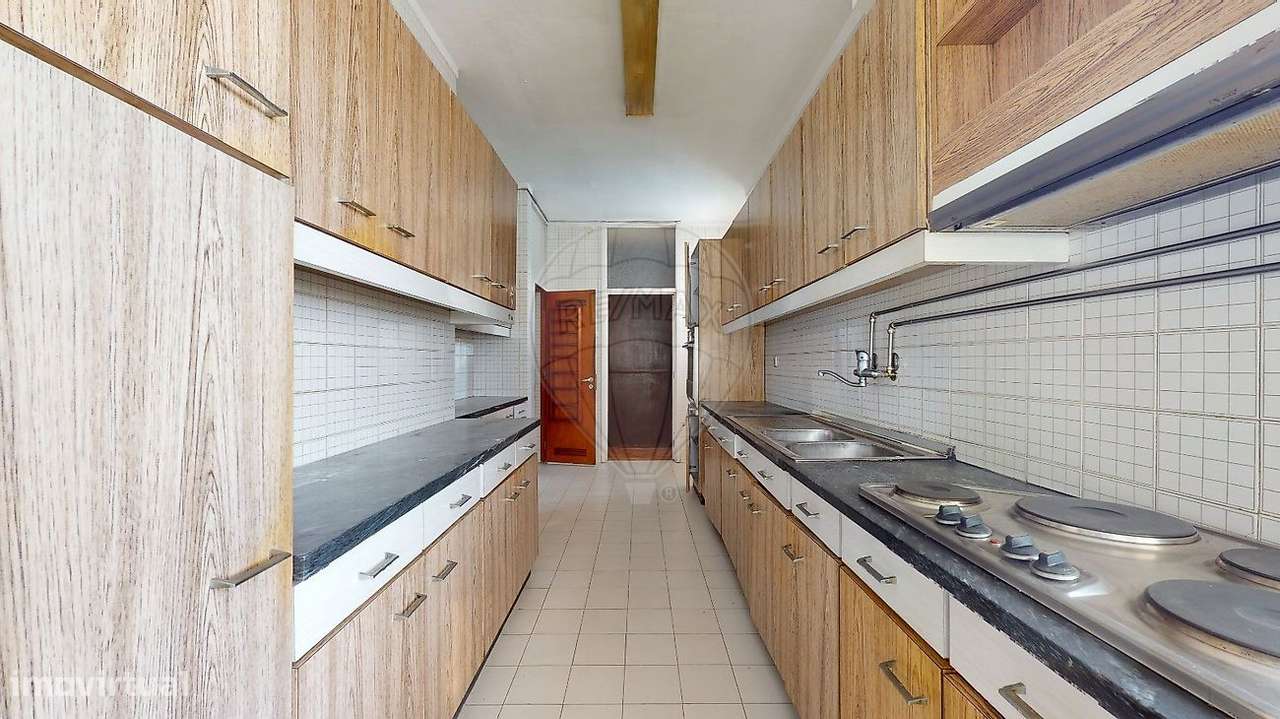 Apartamento T6 para venda-12