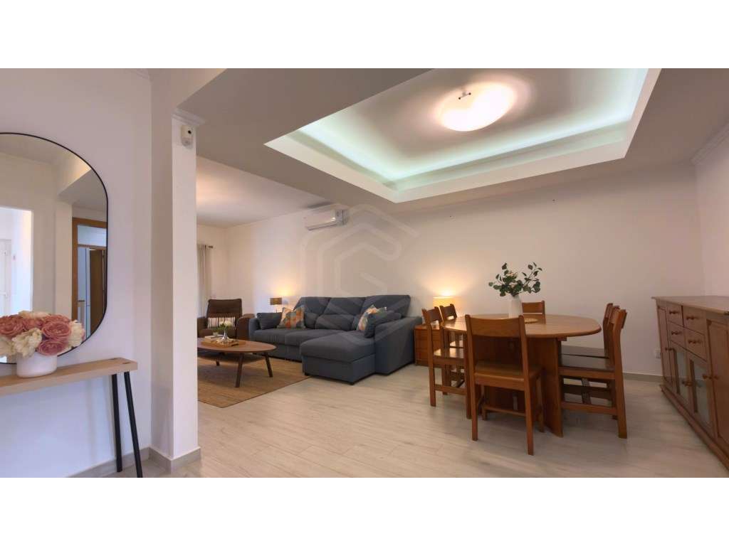 Moradia T3 com boa exposição solar em Zona Tranquila, Algarve - Grande imagem: 5/60