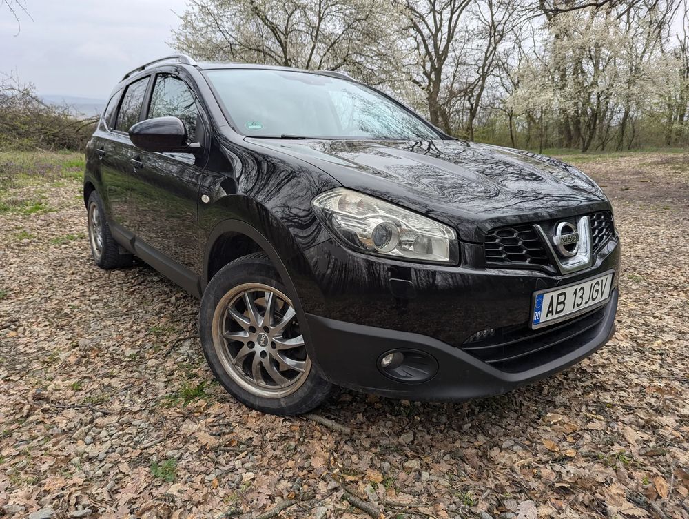 Nissan Qashqai 2.0 dCi DPF 4x4 Aut tekna 2010