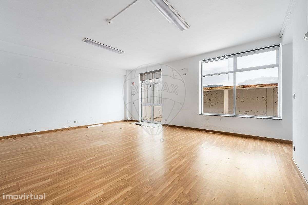 Loja  para arrendamento - Grande imagem: 4/13