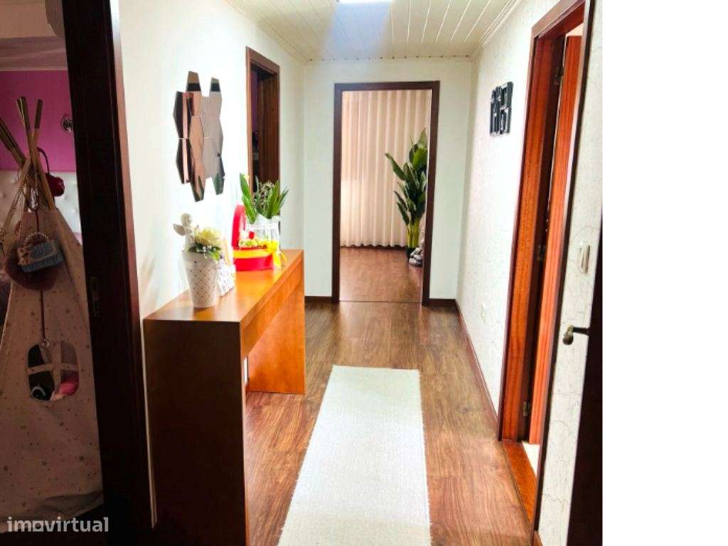 Moradia T3 Independente em Telões , Amarante - Grande imagem: 5/11