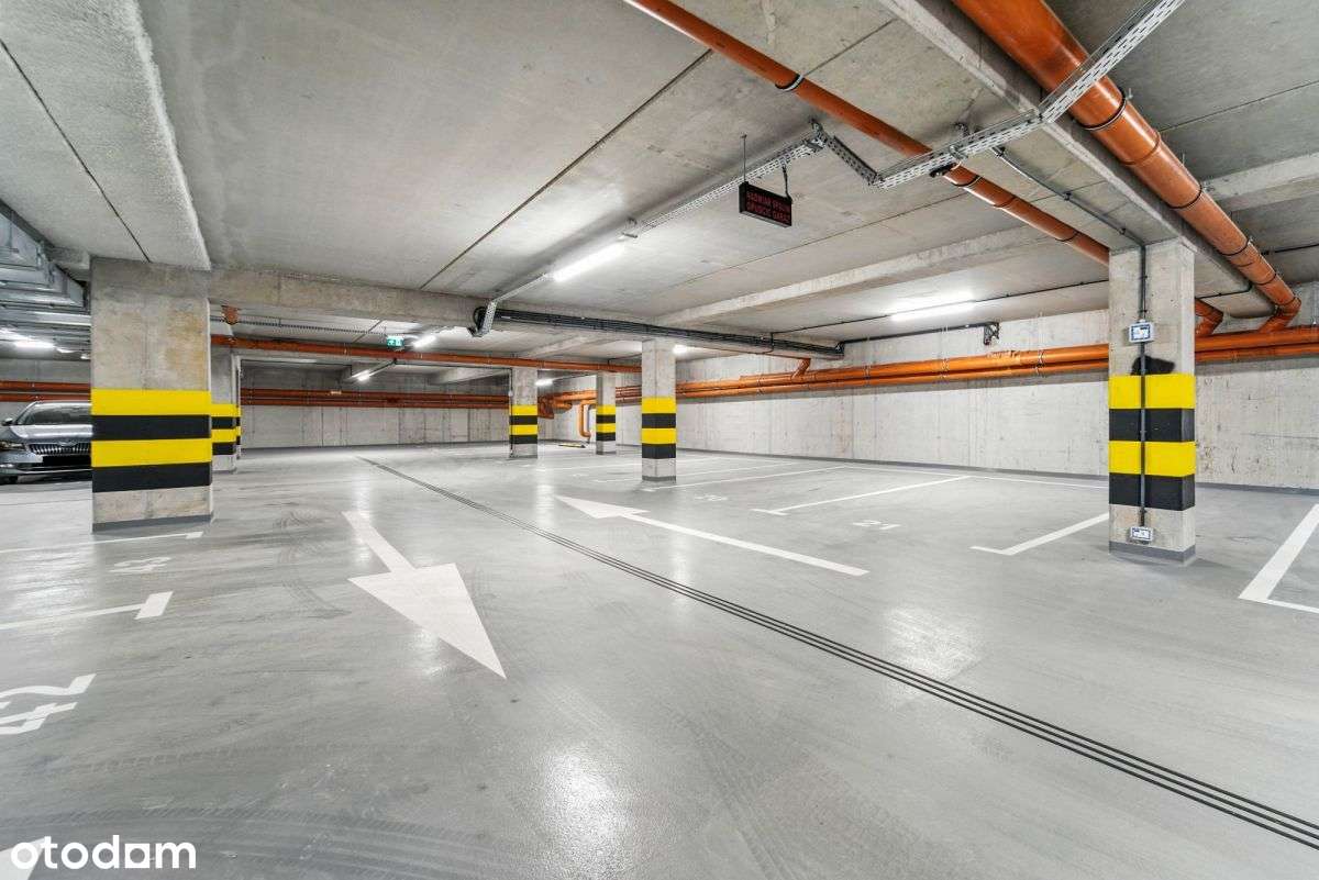 Luksusowy apartament z tarasem w sercu Gliwic-18