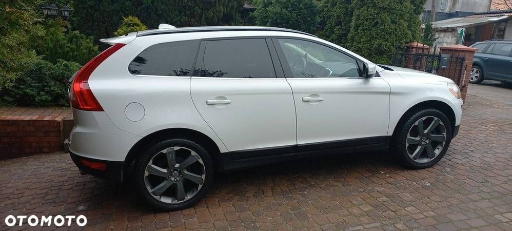 Volvo XC 60 2.4D AWD Momentum - 19