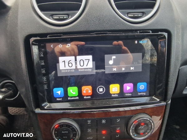 Tableta android aftermarket  Mercedes ML w164 an 2005-2011 - 2